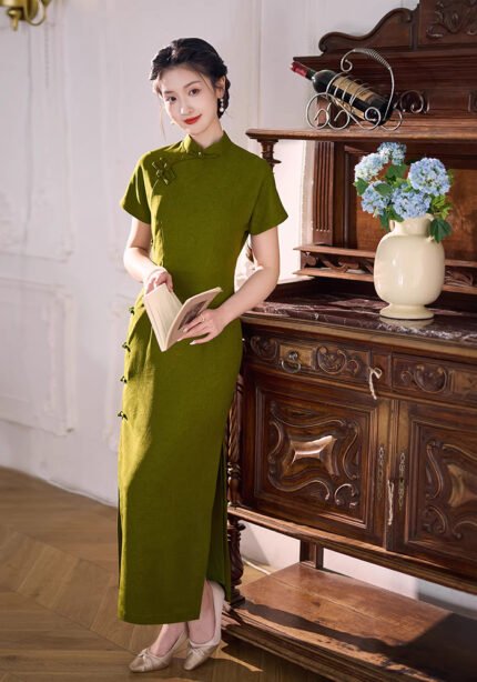Vintage Olive Green Linen Cheongsam