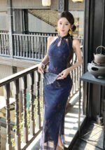 Modern Qipao with Keyhole Neckline & Floral Print, Bodycon Side Slit Maxi Dress for Evening & Party