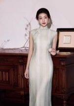Elegant Mandarin Collar Sleeveless Maxi with Side Slit