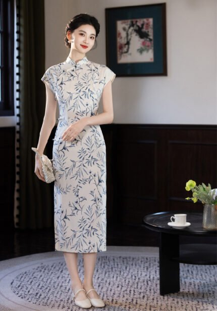 2026 Elegant Bamboo-Print Short-Sleeve Cheongsam Dress (Qipao)